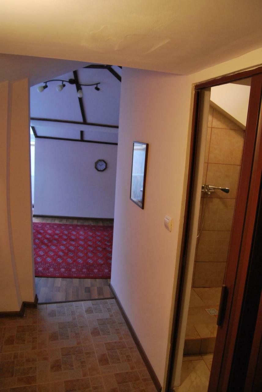 Hotel Motor House Unirii Bukarest Exterior foto